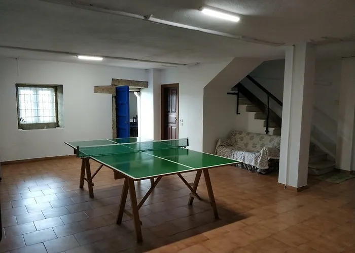 Preciosa Casa De 4 En Pleno Corazon Del Camino De Santiago!